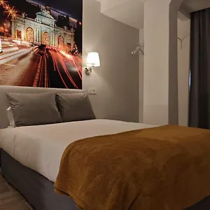 Fronton Guest house